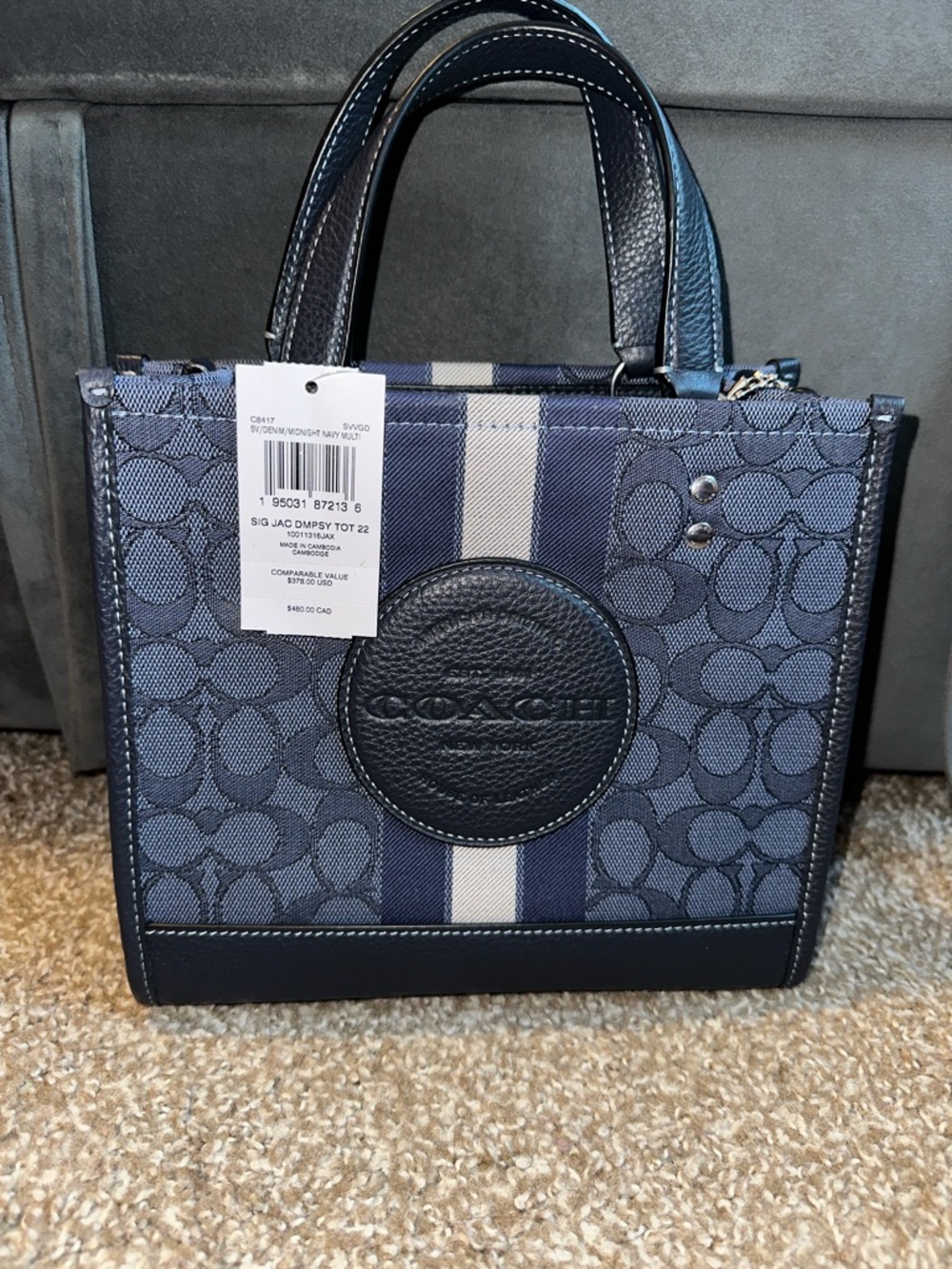 COACH Dempsey tote 22